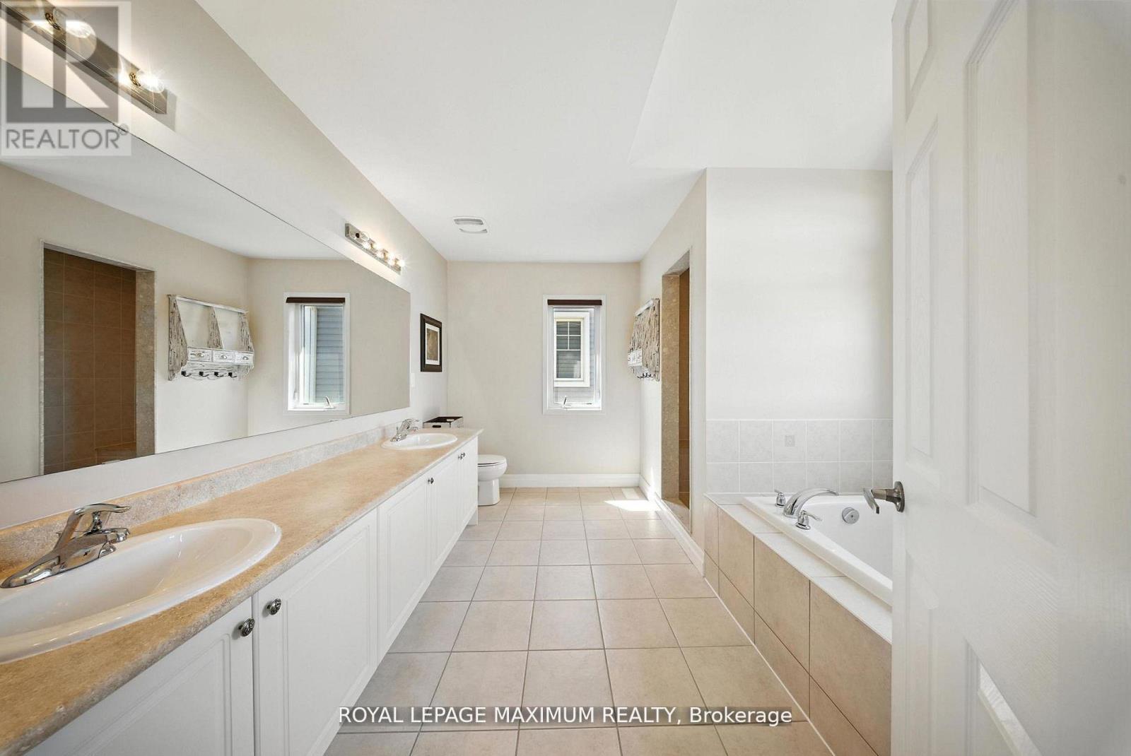 80 Cauthers Crescent, New Tecumseth (Alliston), Ontario  L9R 0L2 - Photo 25 - N12449469