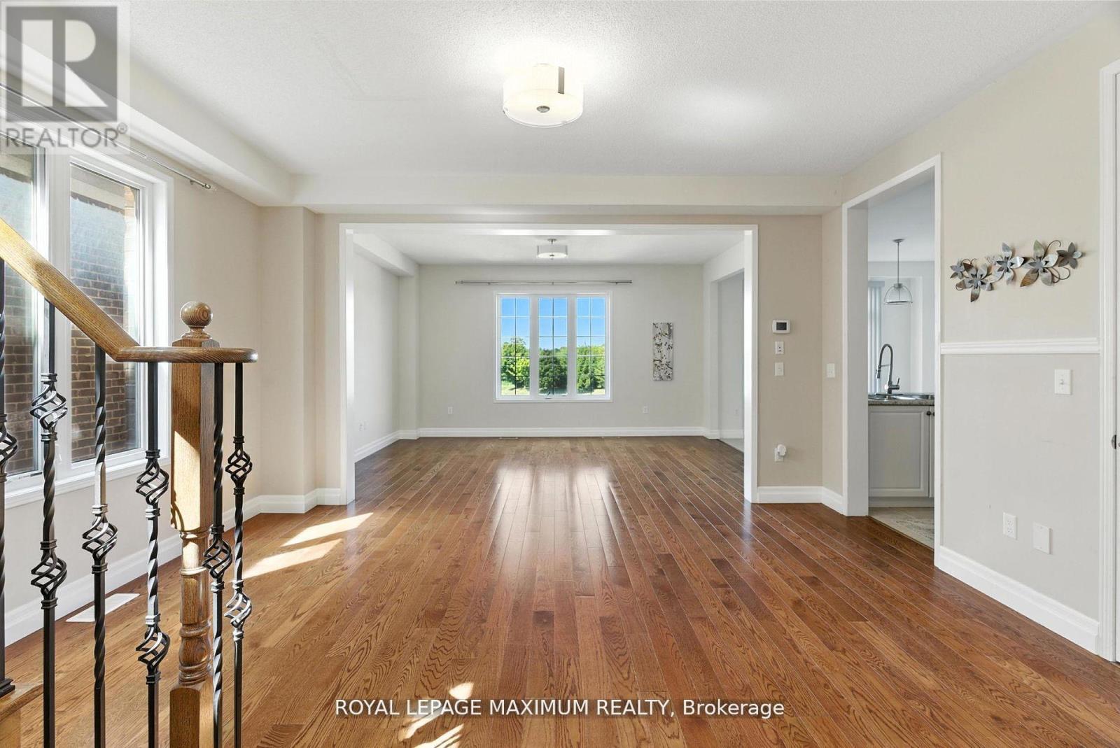 80 Cauthers Crescent, New Tecumseth (Alliston), Ontario  L9R 0L2 - Photo 8 - N12449469
