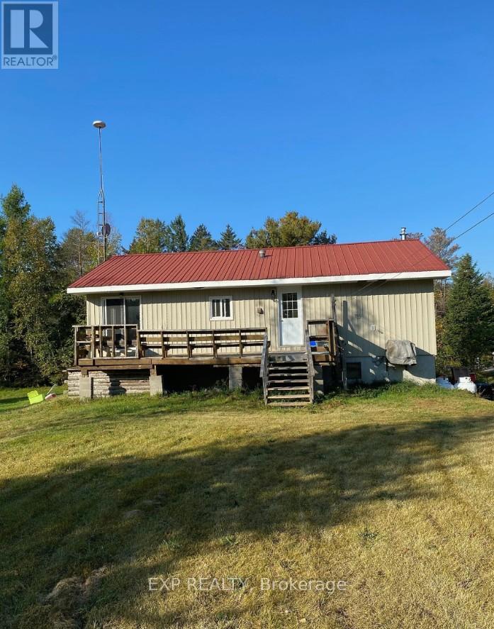 8555 10th Line, Essa (Angus), Ontario  L4M 4S4 - Photo 1 - N12449478