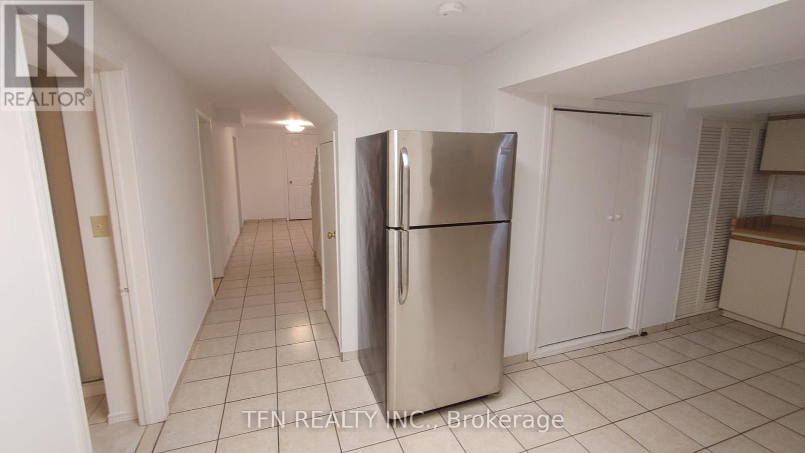 Lower - 112 Trafalgar Square, Vaughan, Ontario  L4J 7M9 - Photo 17 - N12449484