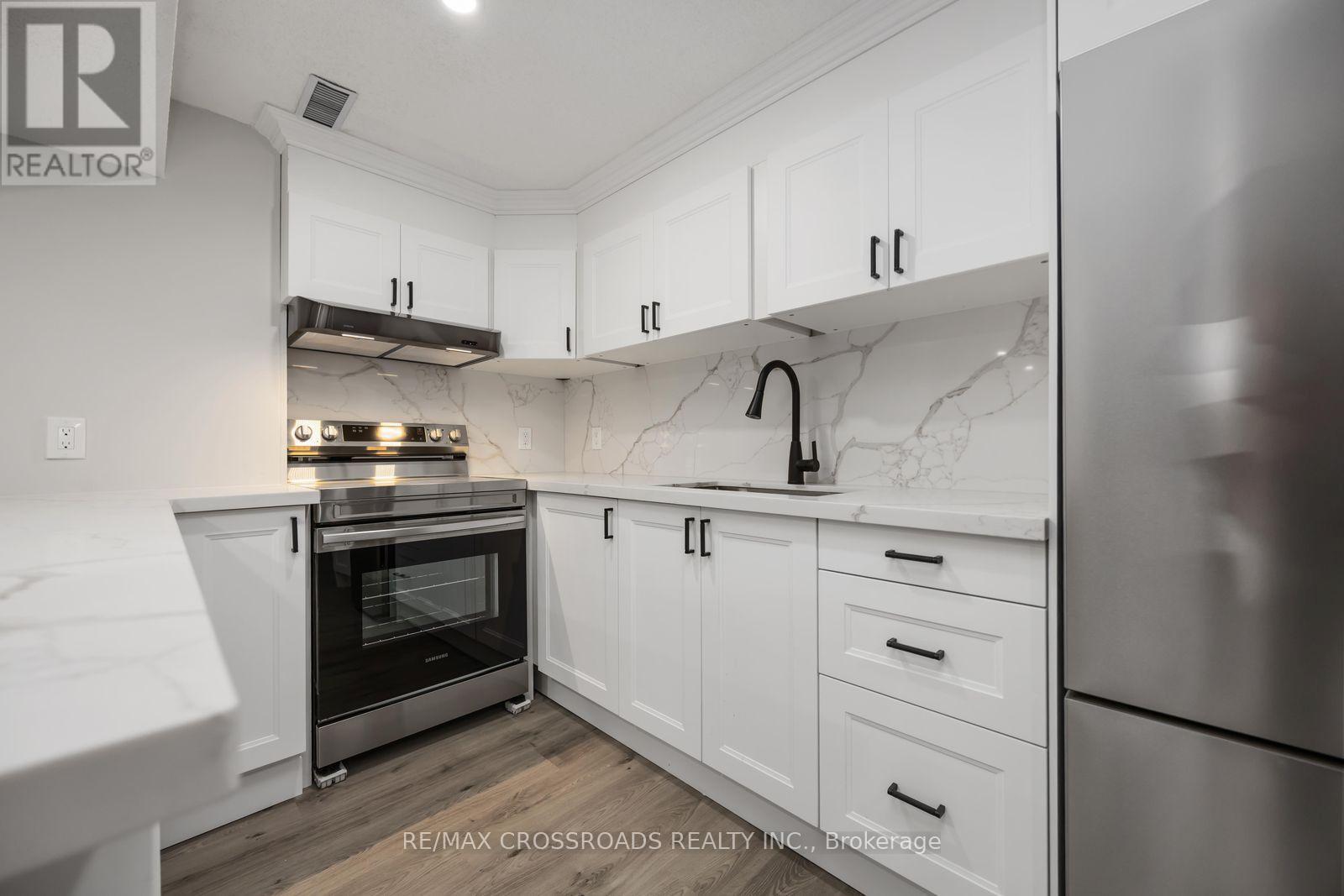 50 Grandlea Crescent, Markham (Rouge Fairways), Ontario  L3S 4A2 - Photo 38 - N12449489