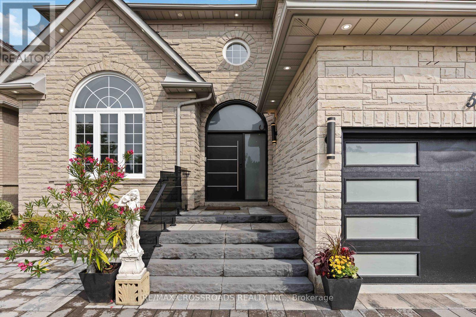 50 Grandlea Crescent, Markham (Rouge Fairways), Ontario  L3S 4A2 - Photo 50 - N12449489