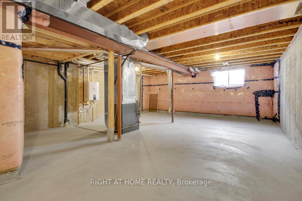 738 Quilter Row, Ottawa, Ontario  K0A 2Z0 - Photo 43 - X12424925