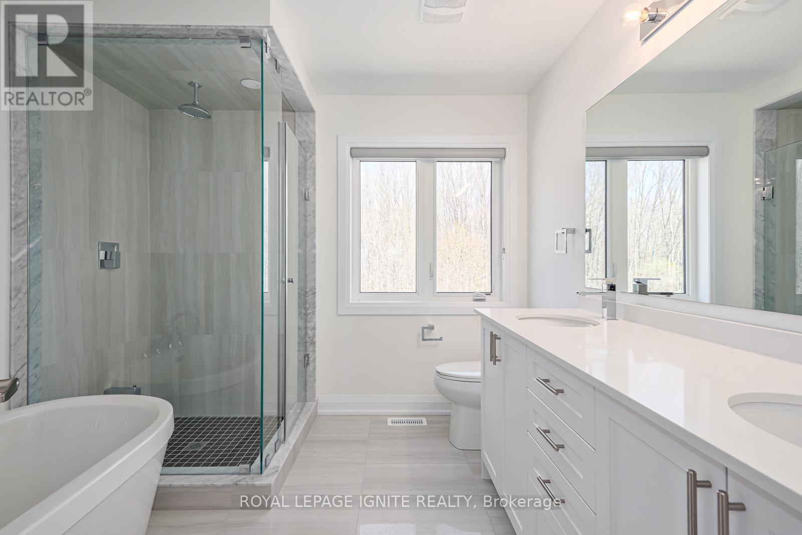 51 Del Ray Crescent, Wasaga Beach, Ontario  L9Z 0N8 - Photo 11 - S12449360
