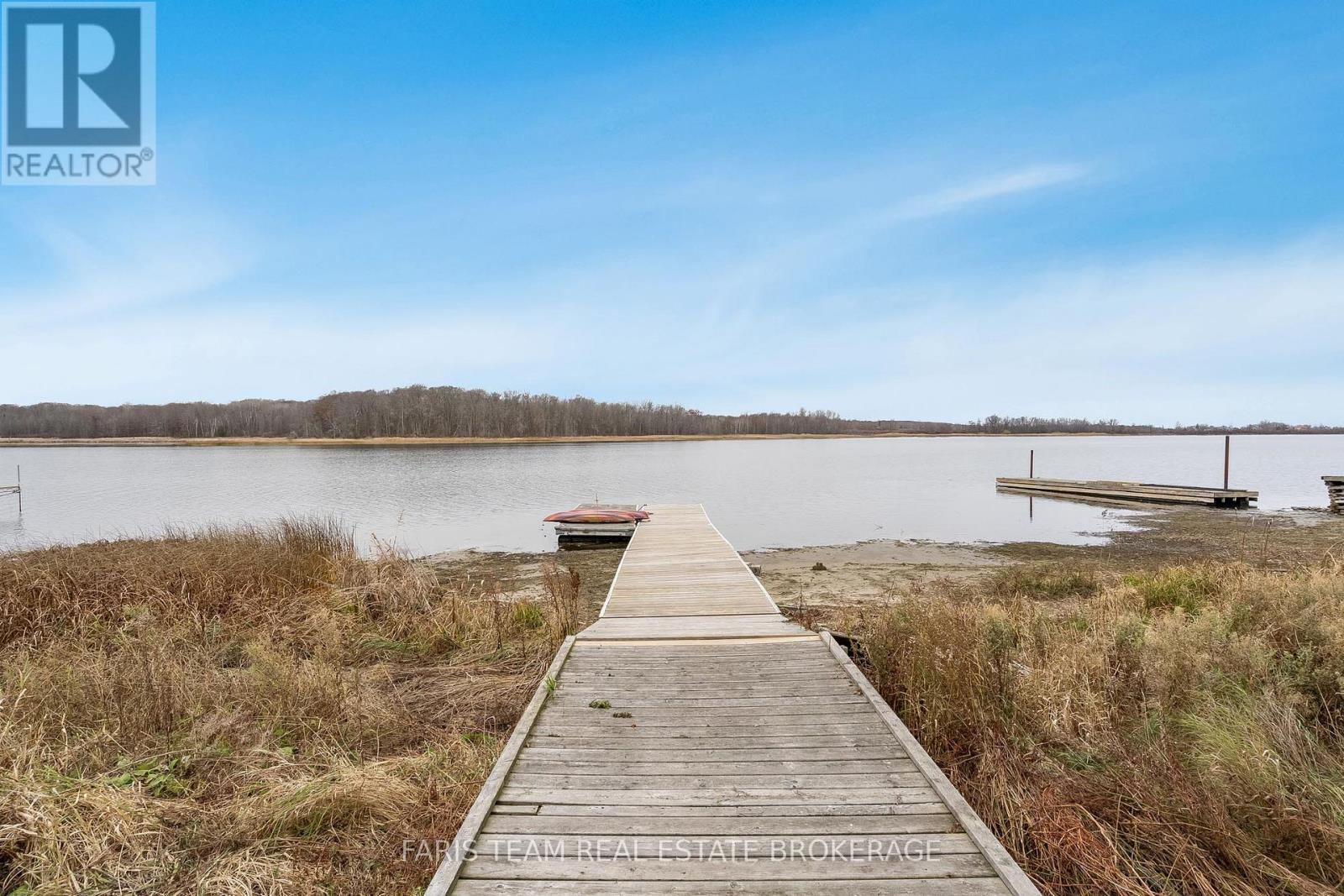 122 Mitchells Beach Road, Tay (Victoria Harbour), Ontario  L0K 2A0 - Photo 31 - S12449403