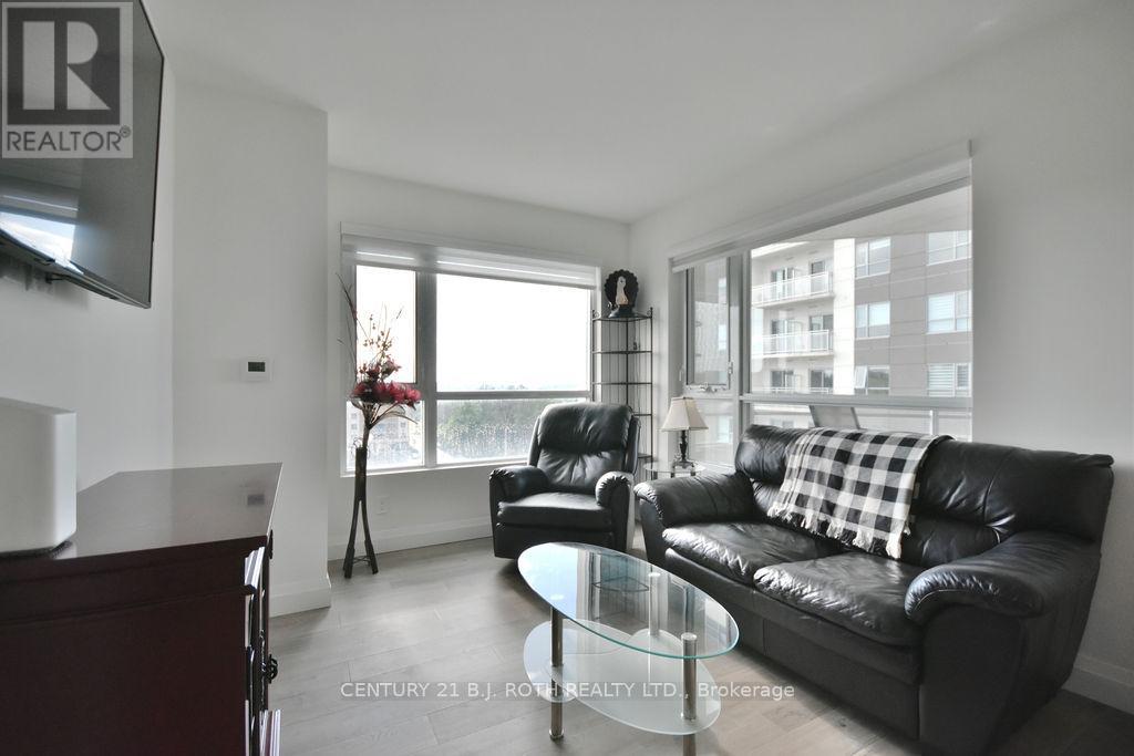 818 - 58 Lakeside Terrace, Barrie (Little Lake), Ontario  L4M 0L5 - Photo 25 - S12449479
