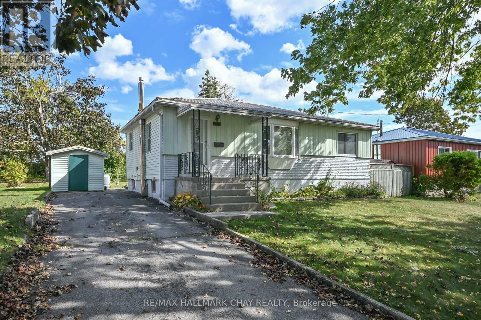 20 LEACH STREET, Orillia, Ontario