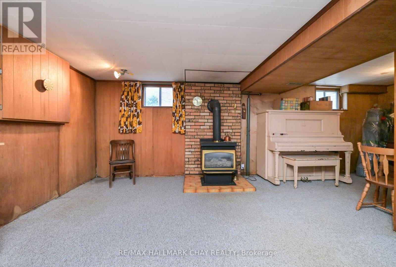 20 Leach Street, Orillia, Ontario  L3V 5N7 - Photo 20 - S12449500