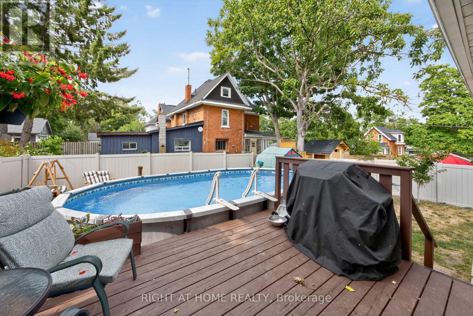 112 Borland Street E, Orillia, Ontario  L3V 2B7 - Photo 29 - S12449502