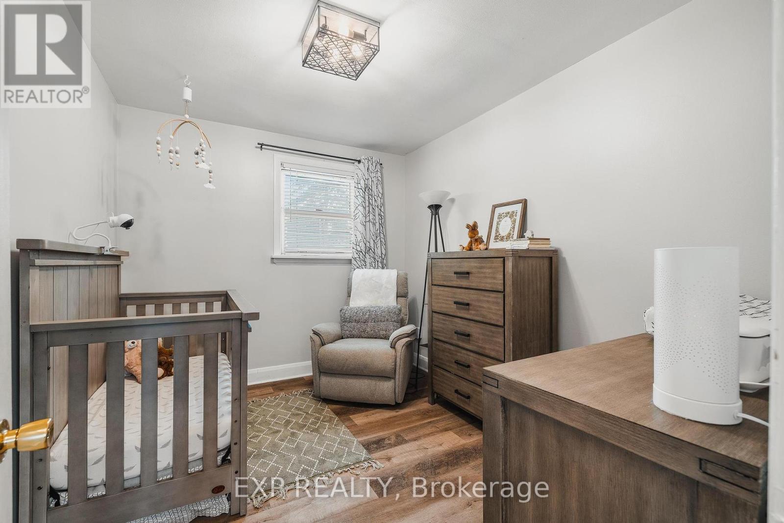 300 Melrose Avenue, Kitchener, Ontario  N2H 2C1 - Photo 11 - X12426701