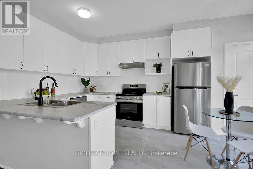 738 Quilter Row, Ottawa, Ontario  K0A 2Z0 - Photo 15 - X12424925
