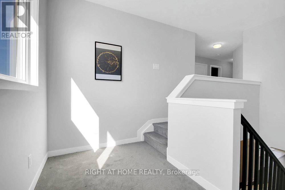 738 Quilter Row, Ottawa, Ontario  K0A 2Z0 - Photo 26 - X12424925