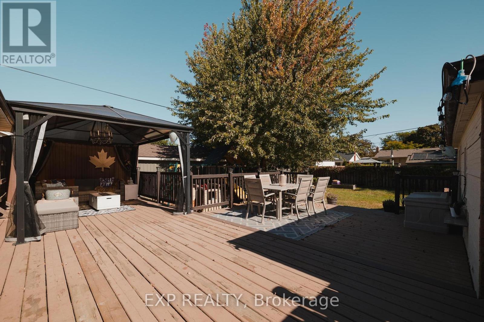 300 Melrose Avenue, Kitchener, Ontario  N2H 2C1 - Photo 29 - X12426701