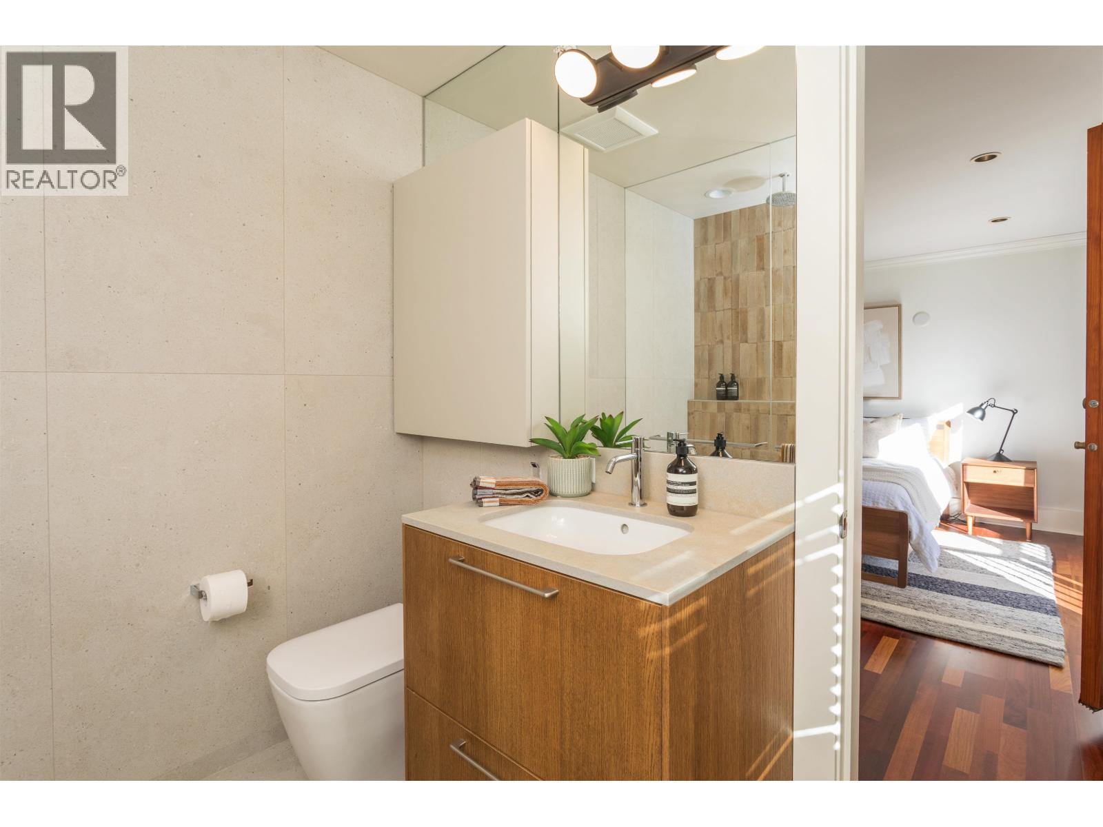 3242 W 3rd Avenue, Vancouver, British Columbia  V6K 1N4 - Photo 24 - R3055205