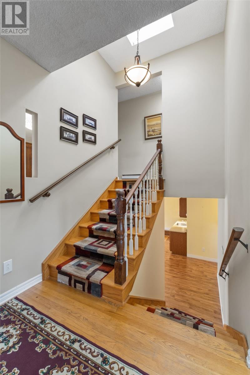 6 Lawlor Place, St. John's, Newfoundland & Labrador  A1A 3A3 - Photo 4 - 1291303