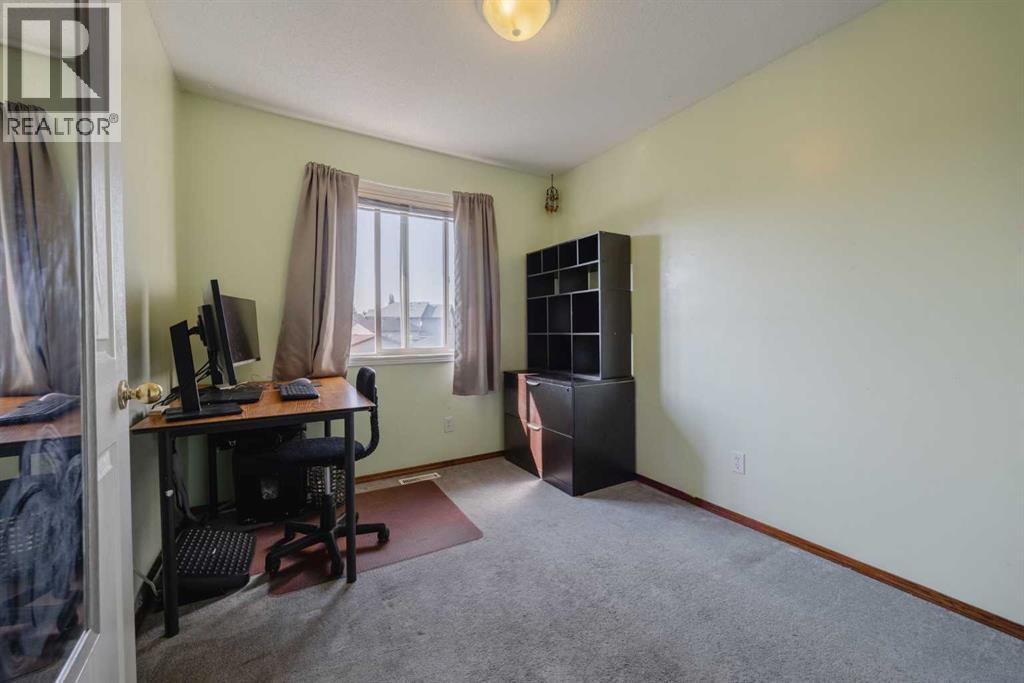 276 Cramond Close Se, Calgary, Alberta  T3M 1E2 - Photo 19 - A2259407