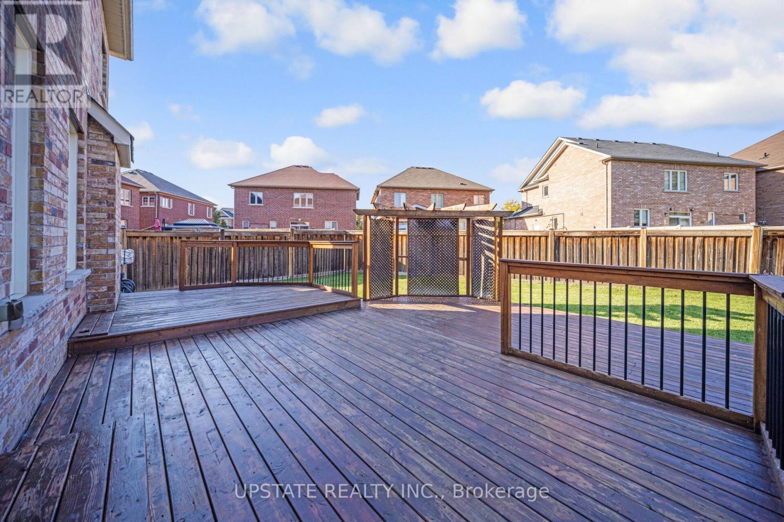 66 George Robinson Drive, Brampton (Credit Valley), Ontario  L6Y 1P2 - Photo 29 - W12449353