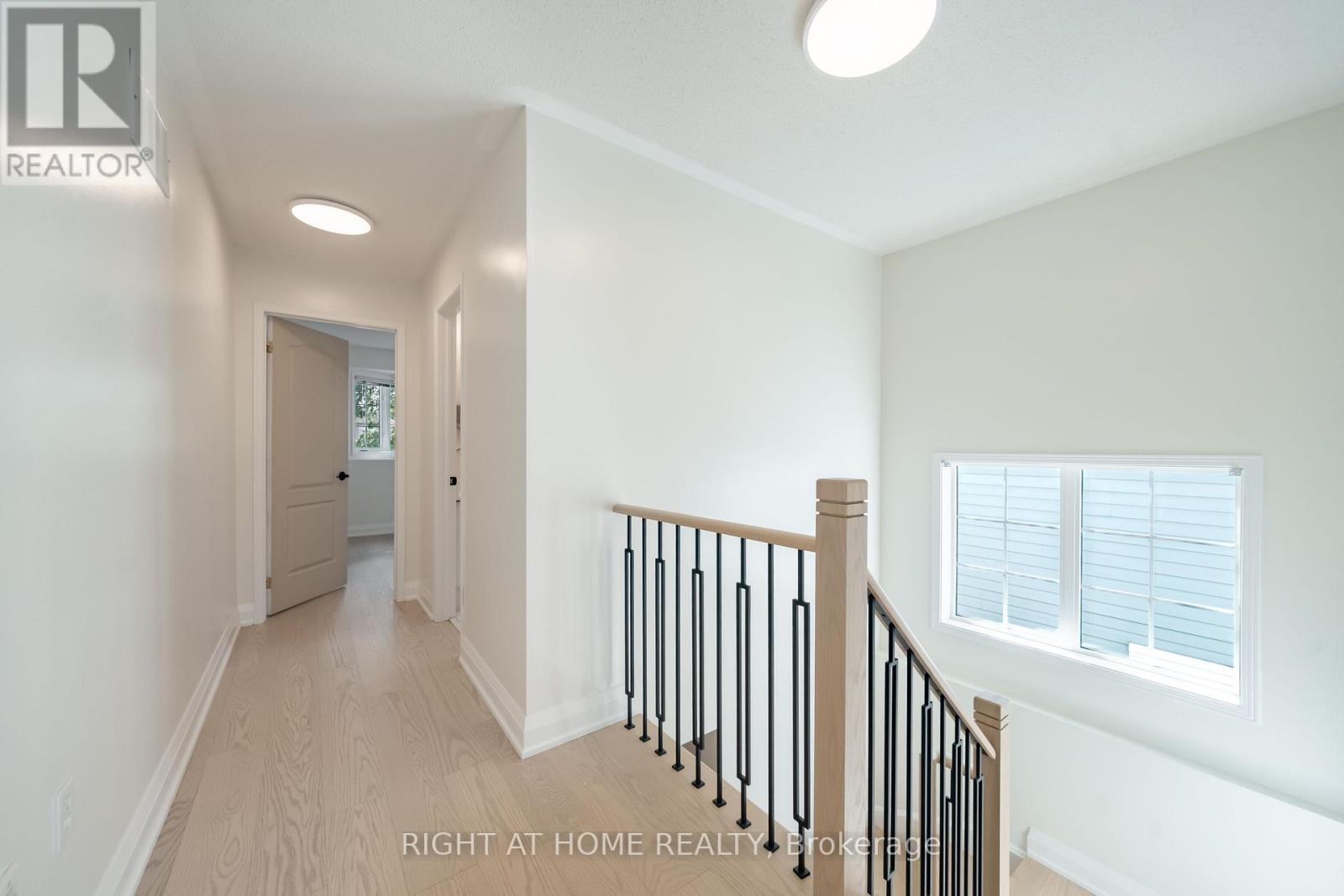 39 Viceroy Crescent, Brampton (Northwest Sandalwood Parkway), Ontario  L7A 1V7 - Photo 17 - W12449363