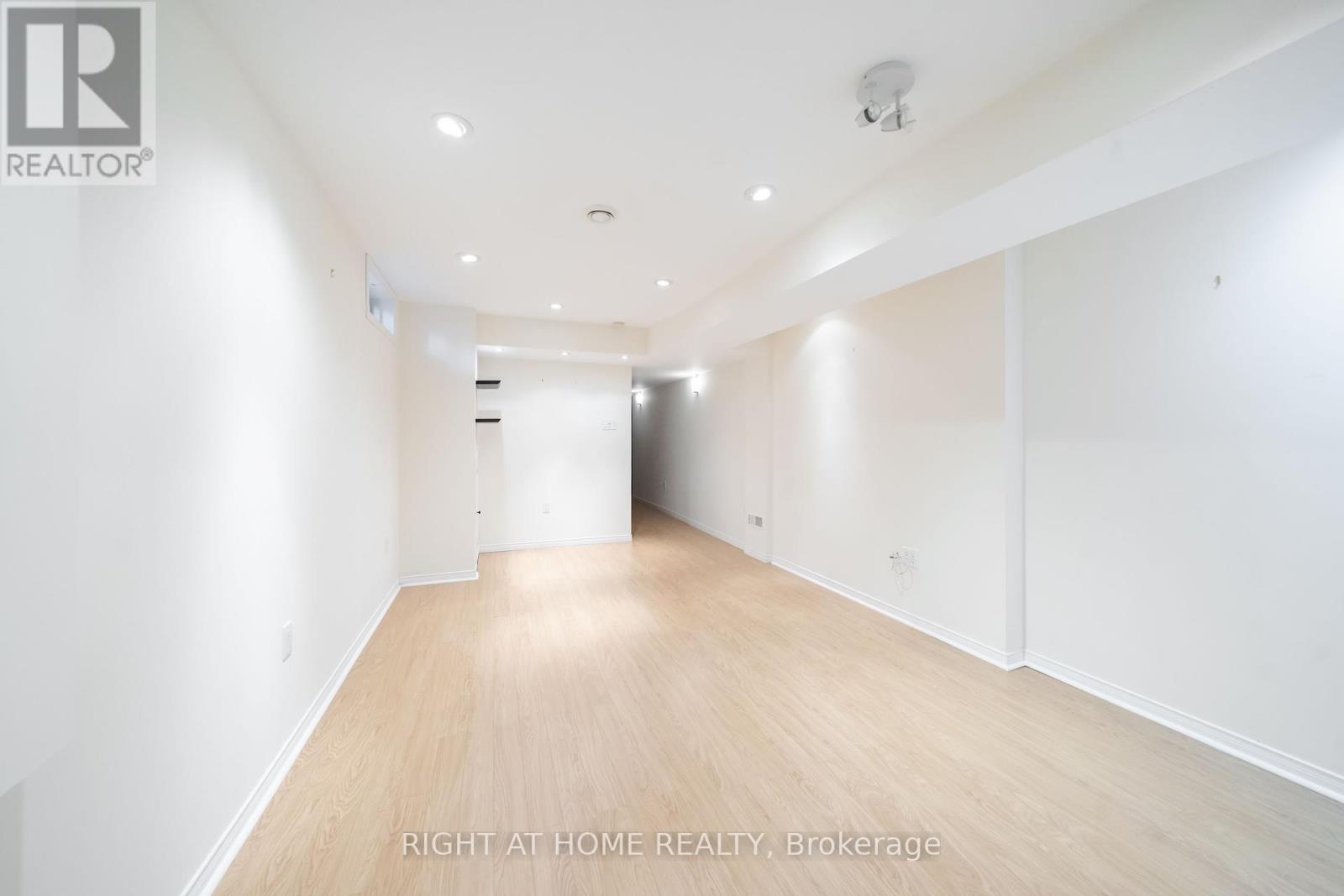 39 Viceroy Crescent, Brampton (Northwest Sandalwood Parkway), Ontario  L7A 1V7 - Photo 26 - W12449363
