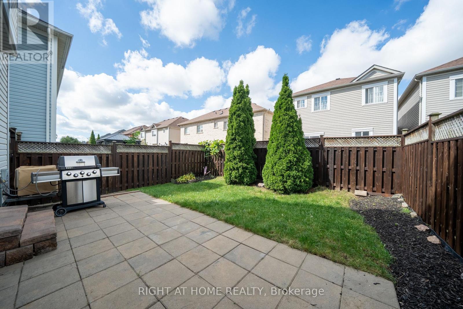 39 Viceroy Crescent, Brampton (Northwest Sandalwood Parkway), Ontario  L7A 1V7 - Photo 29 - W12449363