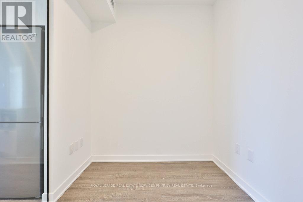 1507 - 2495 Eglinton Avenue W, Mississauga, Ontario  L5M 2V8 - Photo 7 - W12449375