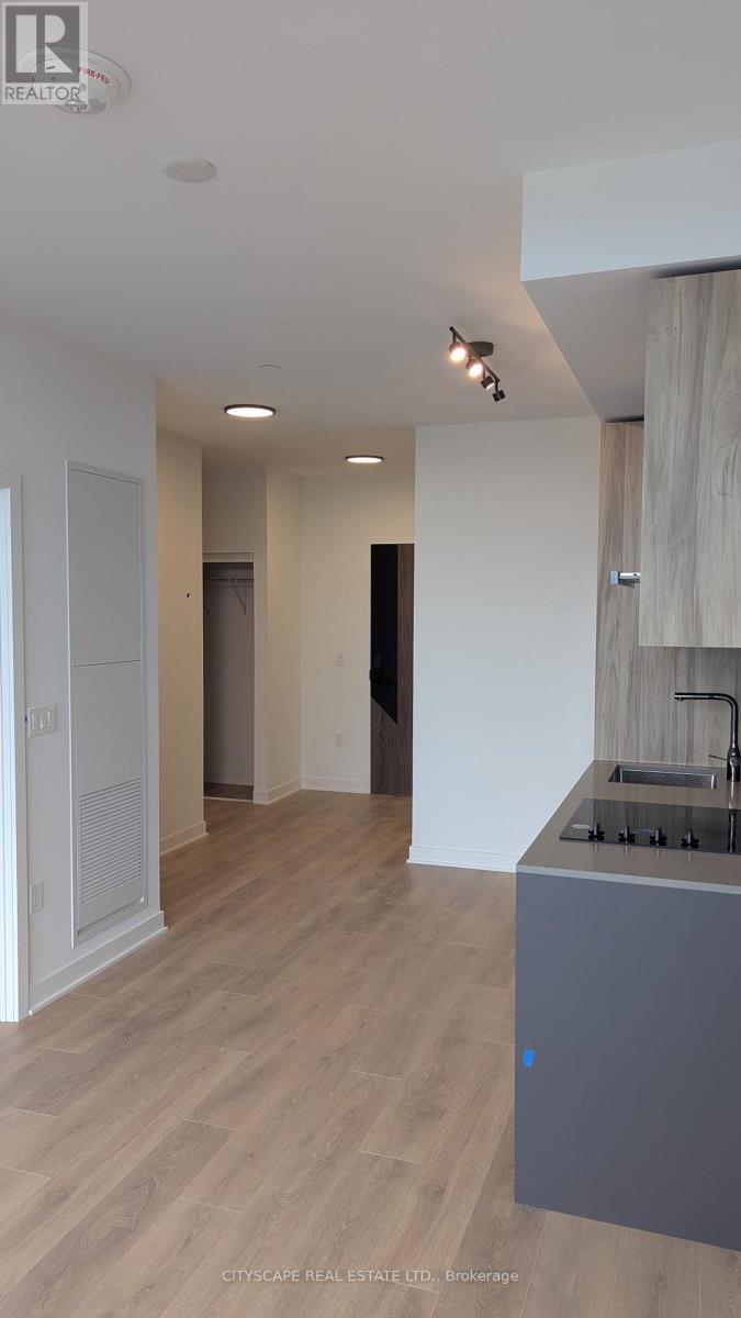209 - 1037 Queensway, Toronto, Ontario  M8Z 6C7 - Photo 21 - W12449394