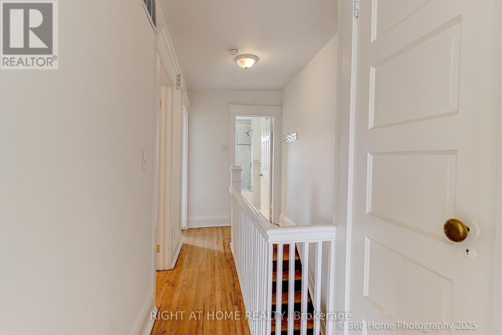 1994 Dufferin Street, Toronto (Caledonia-Fairbank), Ontario  M6E 3R2 - Photo 13 - W12449398