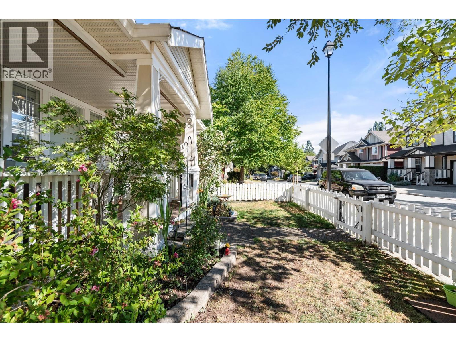 10071 246 A Street, Maple Ridge, British Columbia  V2W 1Z9 - Photo 27 - R3056056