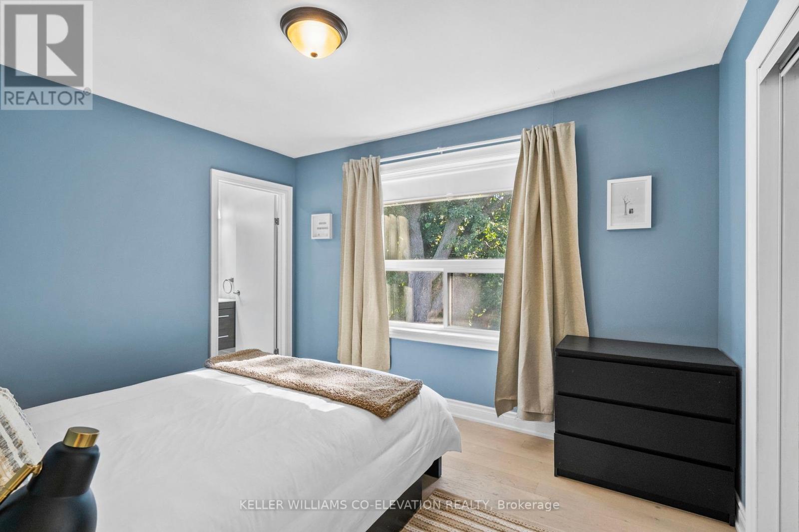 1244 Nigel Road, Mississauga (Clarkson), Ontario  L5J 3S7 - Photo 18 - W12449417