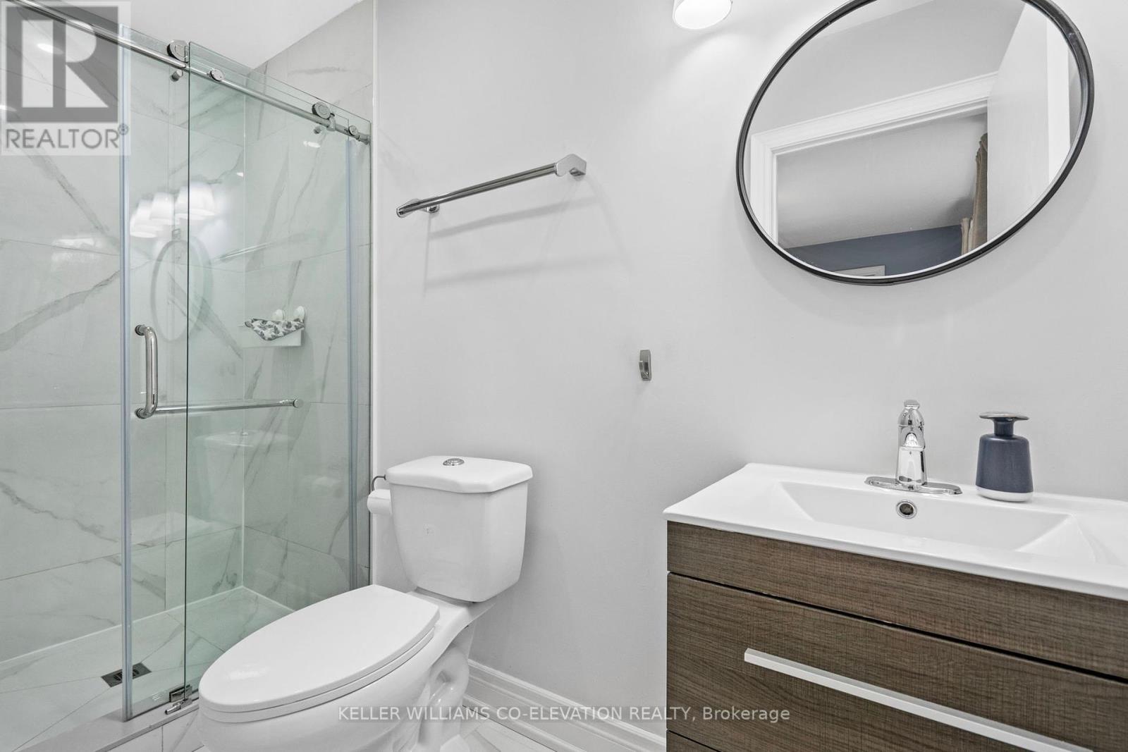 1244 Nigel Road, Mississauga (Clarkson), Ontario  L5J 3S7 - Photo 19 - W12449417