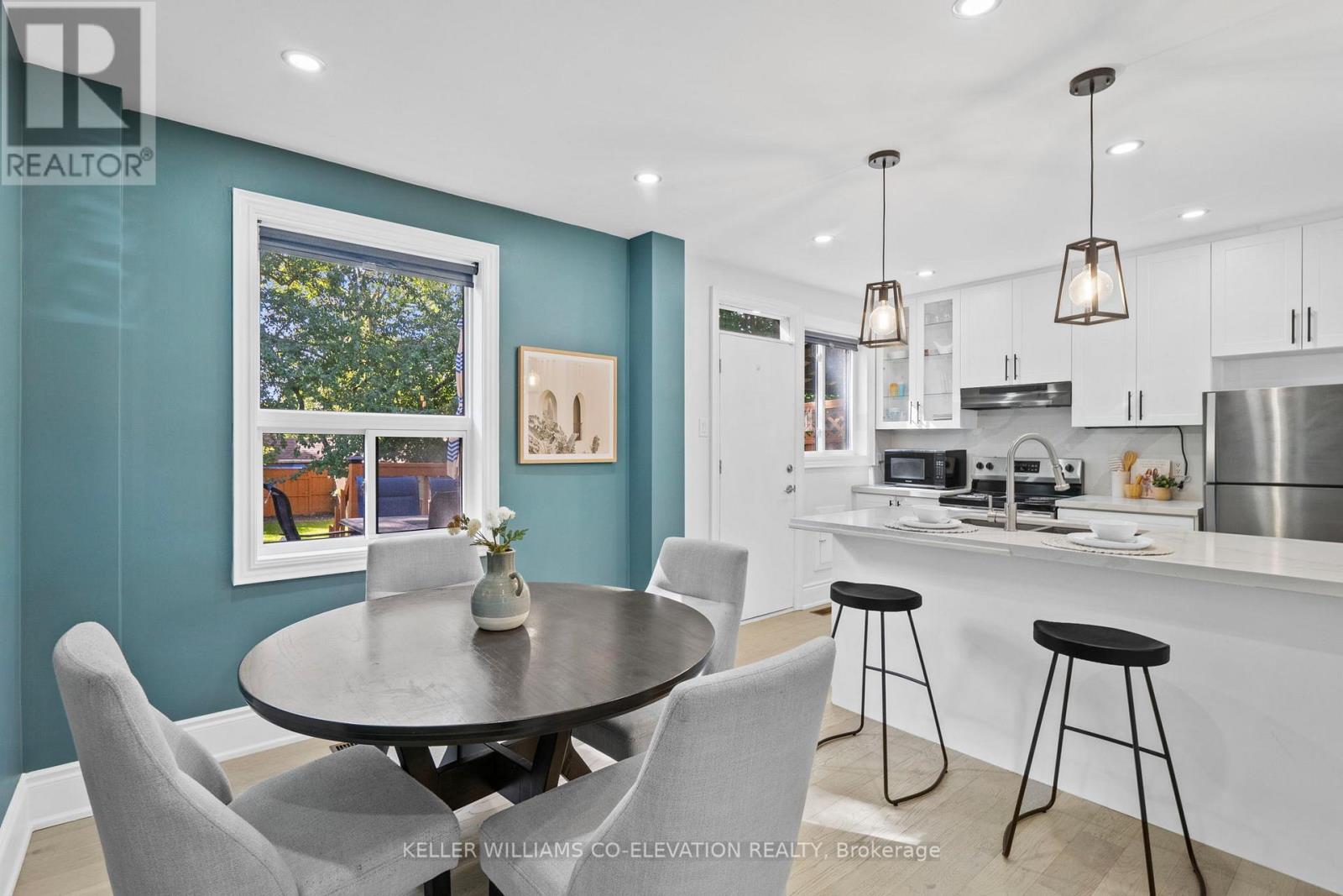 1244 Nigel Road, Mississauga (Clarkson), Ontario  L5J 3S7 - Photo 6 - W12449417