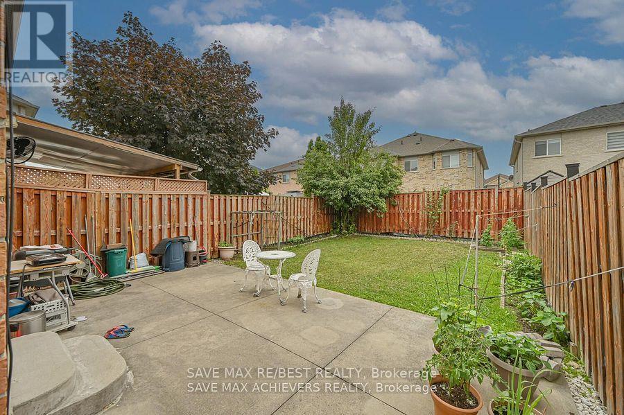 21 Riverplace Crescent, Brampton, Ontario  L6P 2N2 - Photo 17 - W12449419