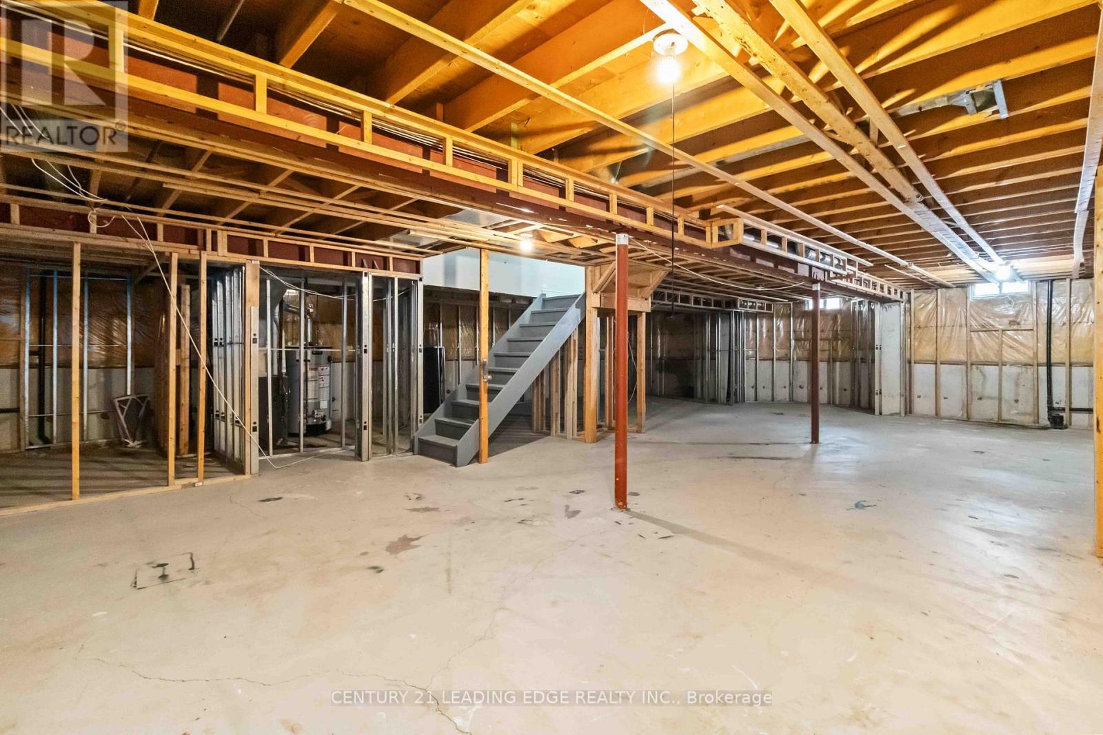 5201 Champlain Trail, Mississauga (Hurontario), Ontario  L5R 3B1 - Photo 42 - W12449440