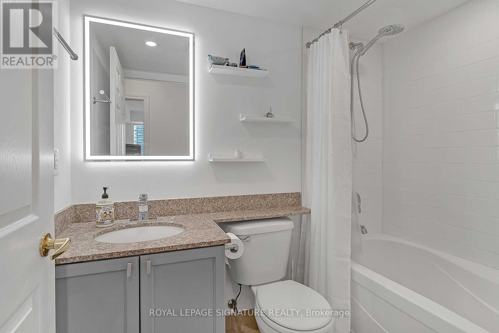 1401 - 5 Michael Power Place, Toronto, Ontario  M9A 0A3 - Photo 13 - W12449470