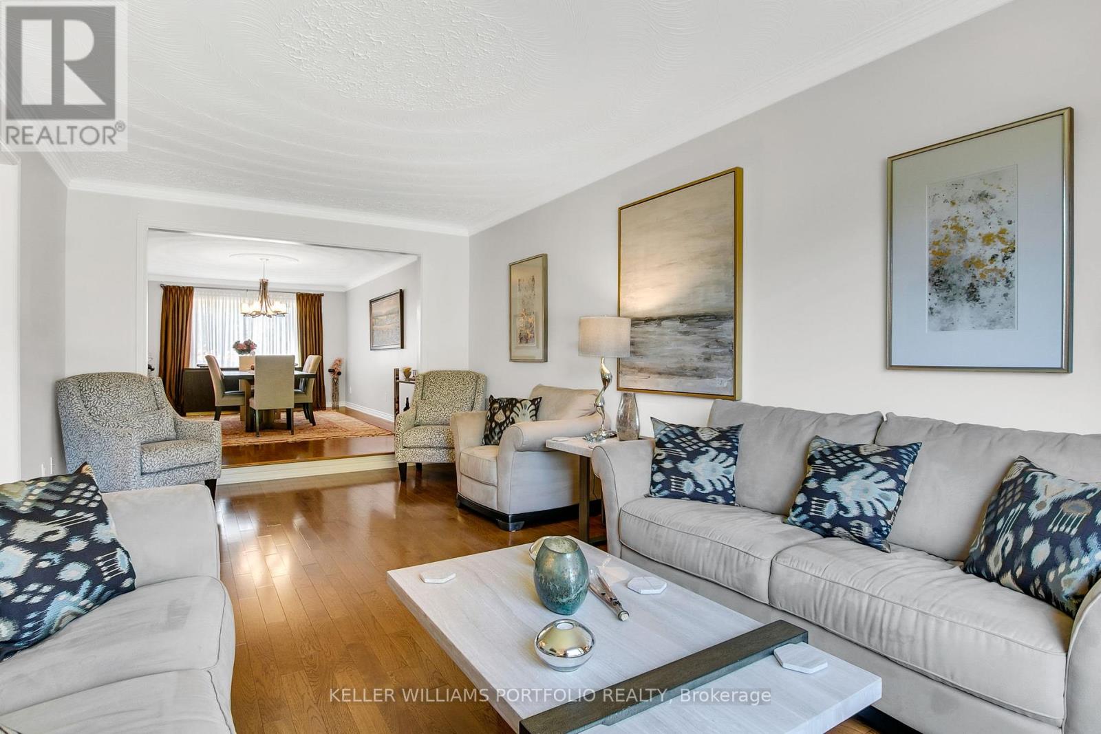 56 Jopling Avenue N, Toronto, Ontario  M9B 4G2 - Photo 13 - W12449473