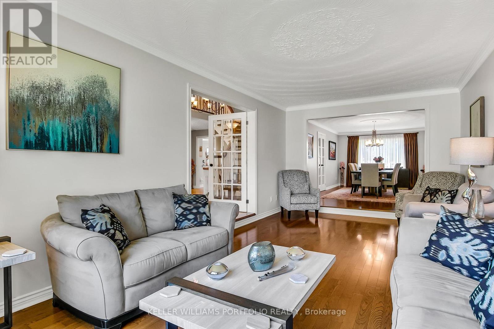 56 Jopling Avenue N, Toronto, Ontario  M9B 4G2 - Photo 14 - W12449473