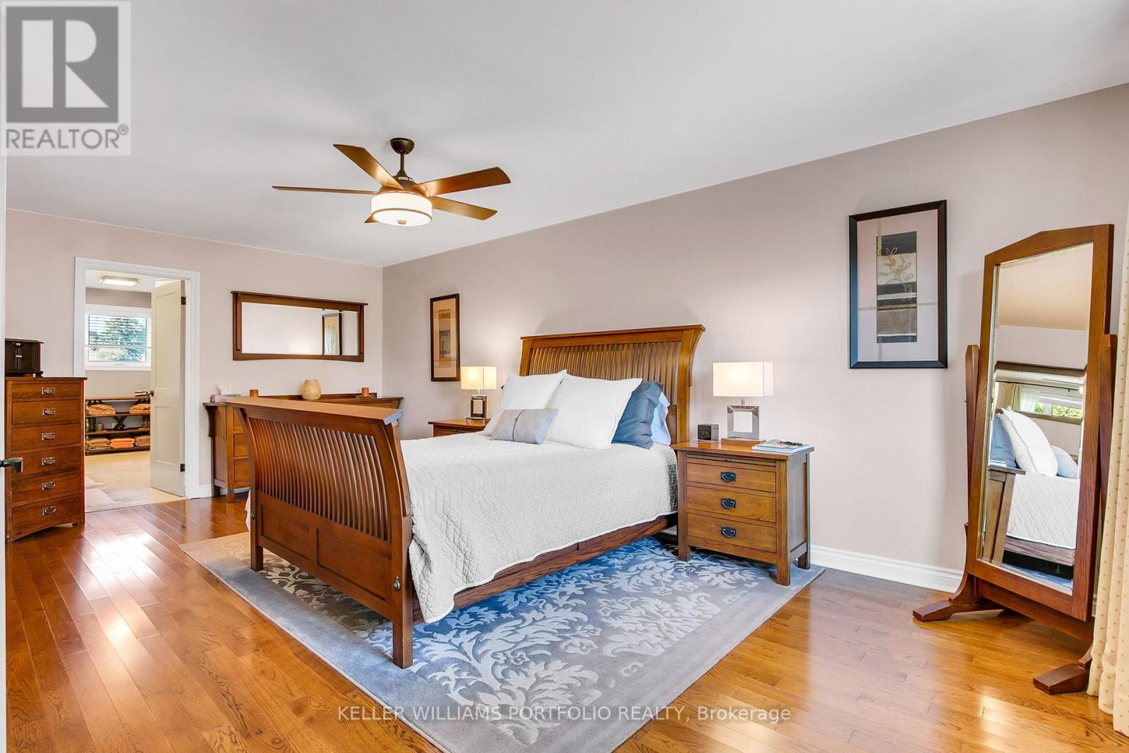 56 Jopling Avenue N, Toronto, Ontario  M9B 4G2 - Photo 19 - W12449473