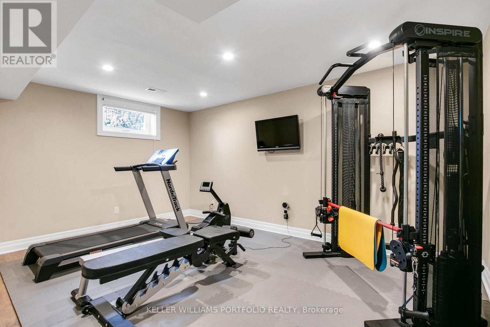 56 Jopling Avenue N, Toronto, Ontario  M9B 4G2 - Photo 37 - W12449473