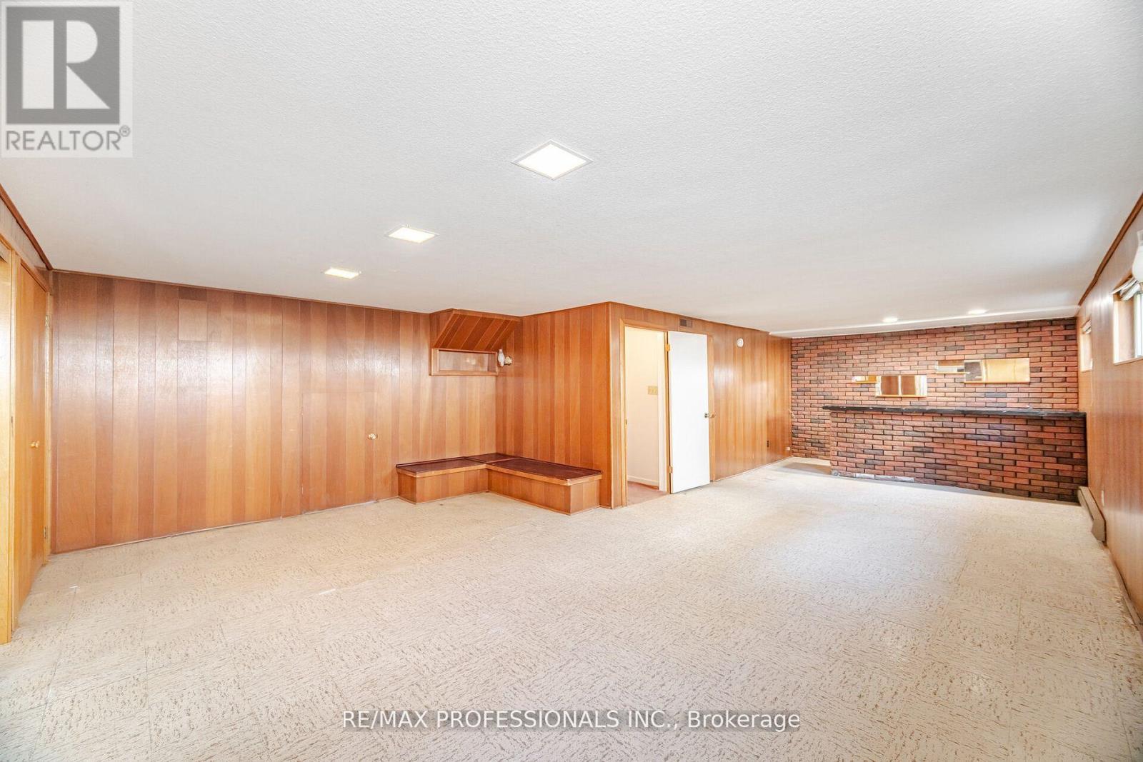 3667 Beechollow Crescent, Mississauga (Applewood), Ontario  L4Y 3T3 - Photo 26 - W12449495