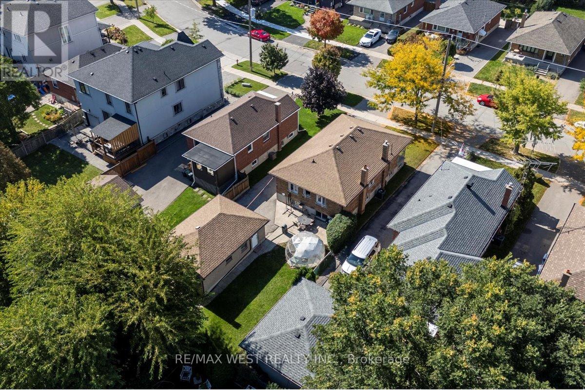 233 Gamma Street, Toronto (Alderwood), Ontario  M8W 4G7 - Photo 38 - W12449501