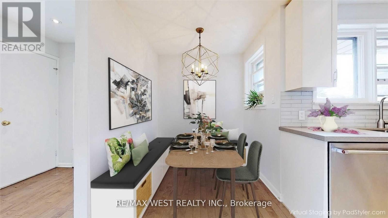 Main - 24 Oldham Road, Toronto, Ontario  M9A 2B7 - Photo 10 - W12449505