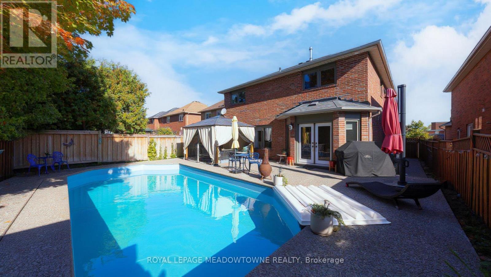 39 Miller Drive, Halton Hills (Georgetown), Ontario  L7G 5P7 - Photo 47 - W12449506