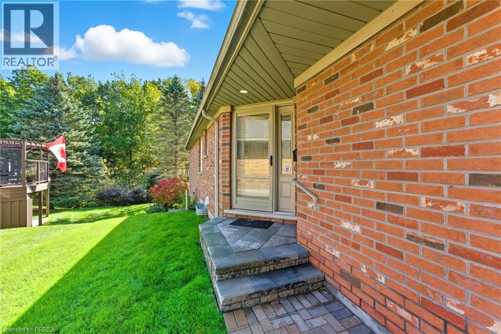 422 Powerline Road Unit# 34, Brantford, Ontario  N3R 8A1 - Photo 5 - 40776705