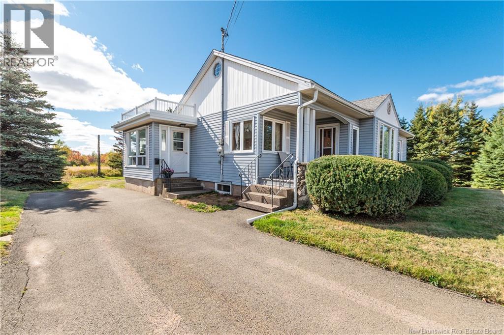 2155 Amirault, Dieppe, New Brunswick  E1A 7K3 - Photo 4 - NB127965