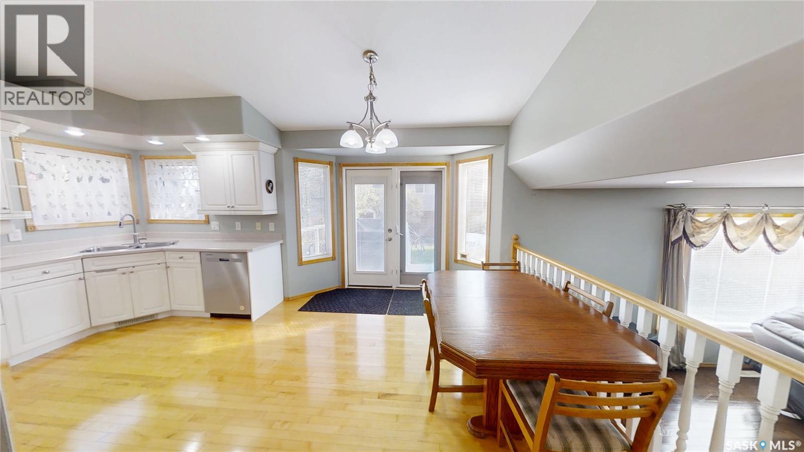106 Brookmore Crescent, Saskatoon, Saskatchewan  S7V 1C1 - Photo 6 - SK020143