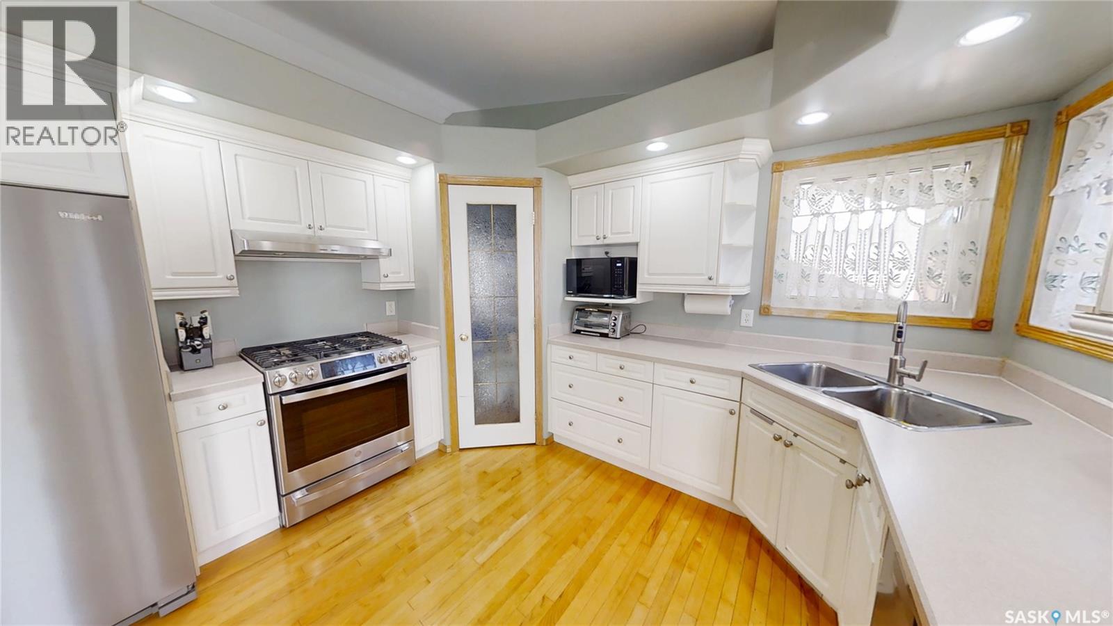 106 Brookmore Crescent, Saskatoon, Saskatchewan  S7V 1C1 - Photo 8 - SK020143