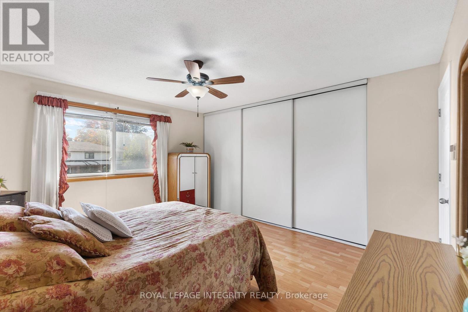 1499 Goth Avenue, Ottawa, Ontario  K1T 1E3 - Photo 21 - X12336305