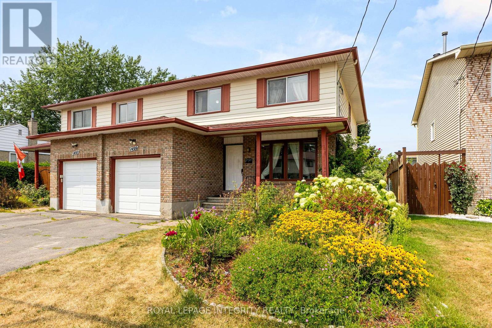 1499 Goth Avenue, Ottawa, Ontario  K1T 1E3 - Photo 3 - X12336305