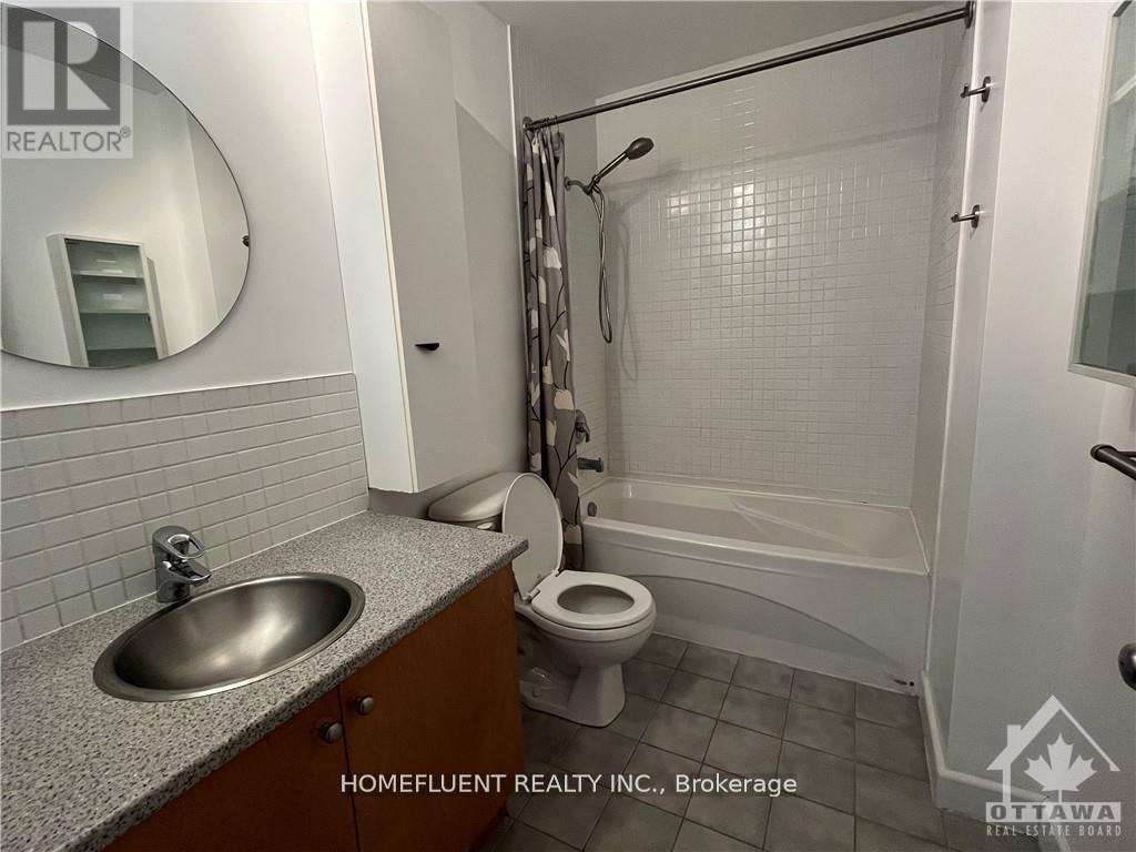 710 - 180 York Street, Ottawa, Ontario  K1N 1J6 - Photo 4 - X12445836