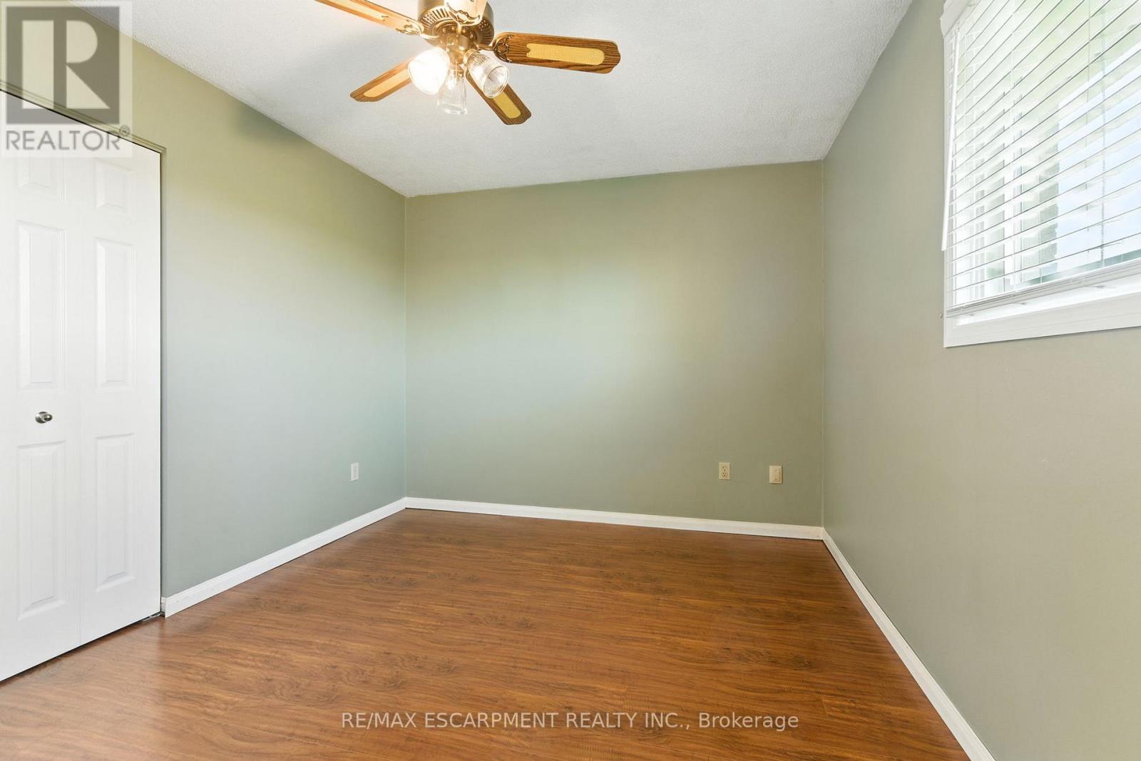 127 Beaverbrook Avenue, Hamilton (Broughton), Ontario  L8W 3T1 - Photo 24 - X12449384
